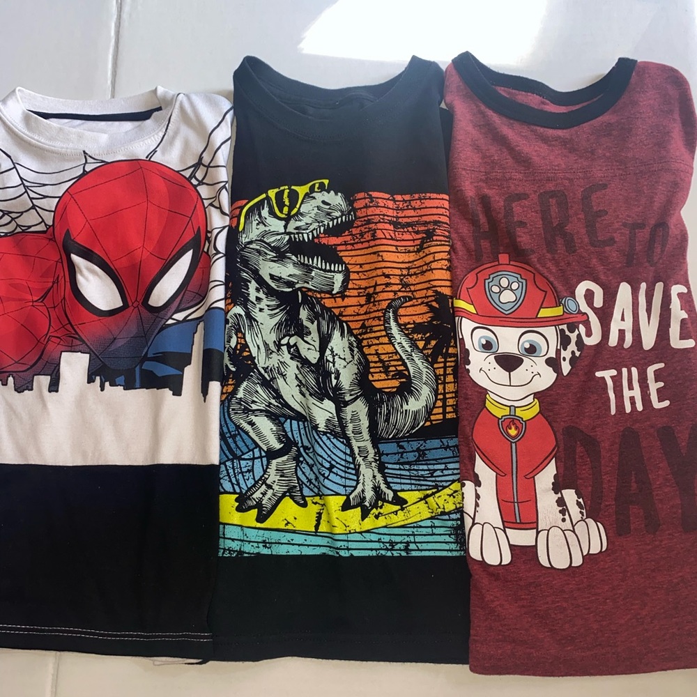 🎉HP🎉 3 Boy's T-Shirts Spider-Man, Paw Patrol & Dinosaur Sz 5/6